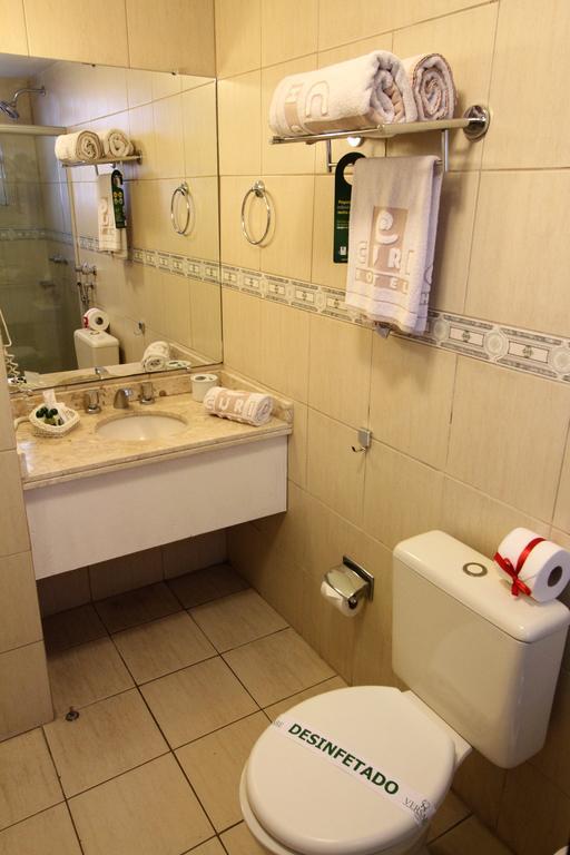 Hotel Curi Executive Πελότας Δωμάτιο φωτογραφία