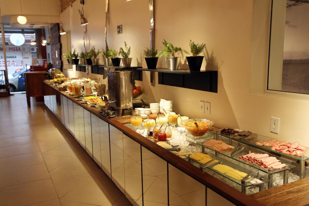 Hotel Curi Executive Πελότας Εξωτερικό φωτογραφία
