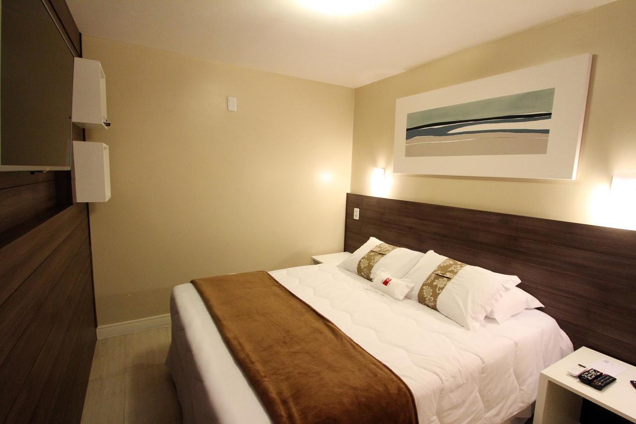Hotel Curi Executive Πελότας Εξωτερικό φωτογραφία